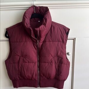 Women's Burgundy Cropped Puffer Vest